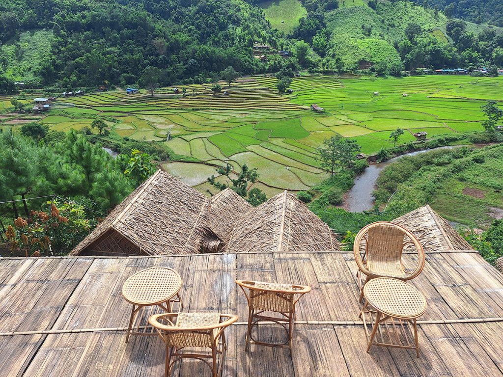 รถตู้พร้อมคนขับน่าน รถรับส่งสนามบิน