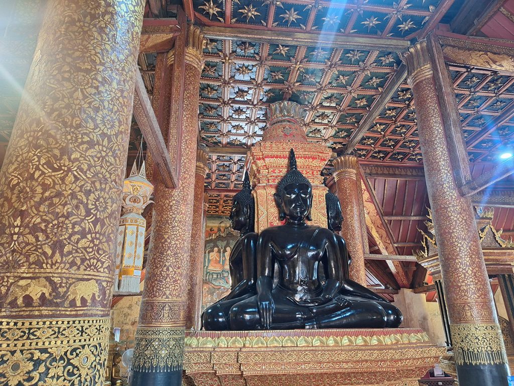ที่เที่ยวน่าน รถพร้อมคนขับน่าน เที่ยวน่านแบบส่วนตัว